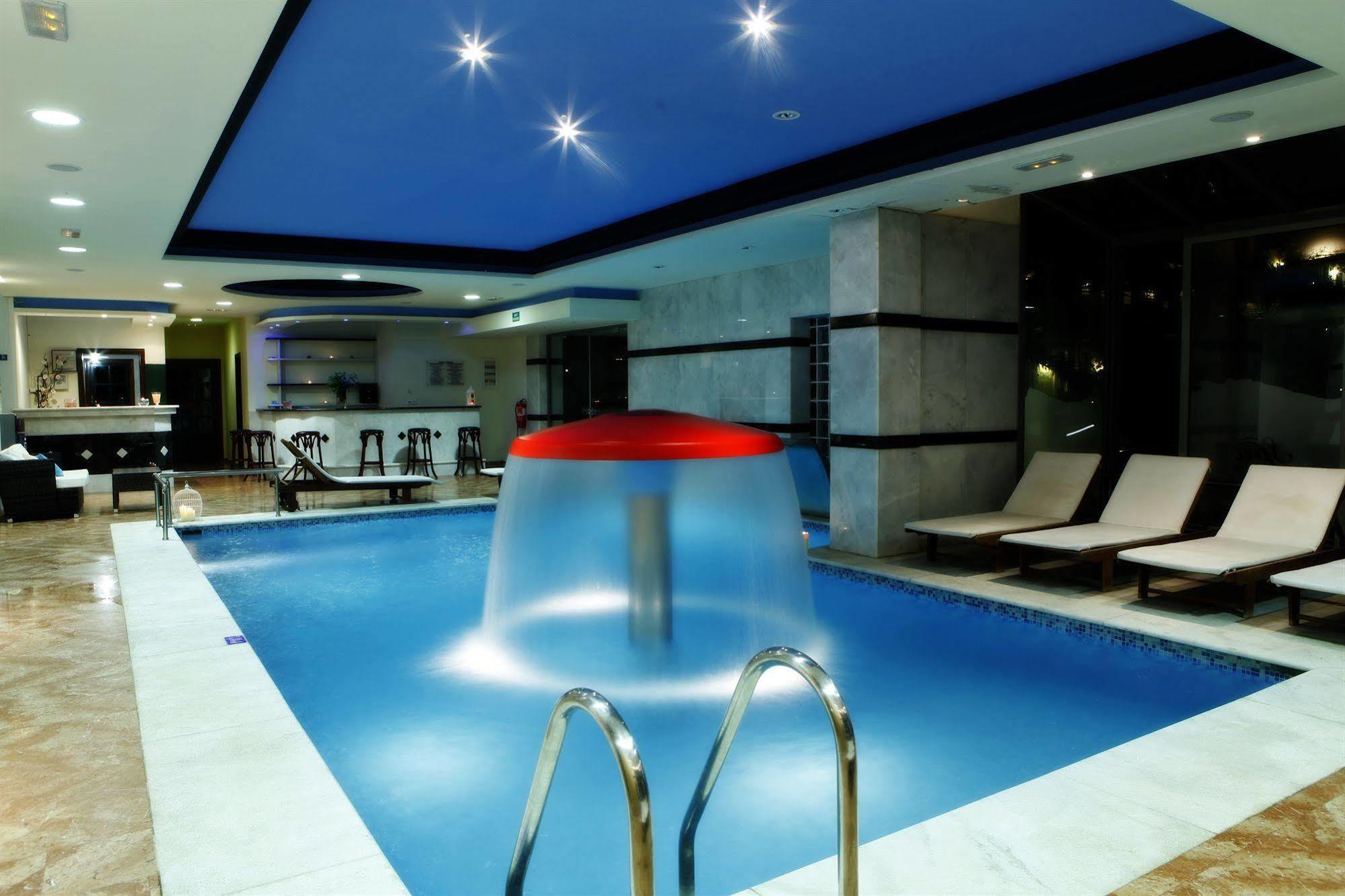 Metropol Sea Golden Bay 호텔 게오르기우폴리스 외부 사진